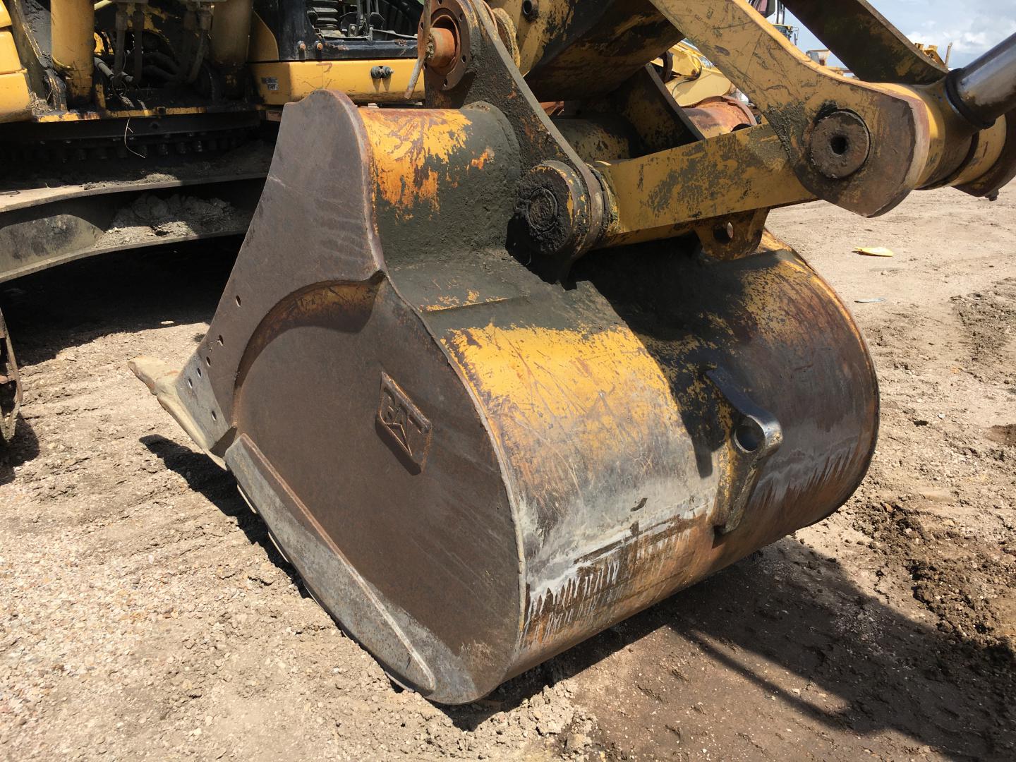 ./imagenes/INVOICE/2019/16931/EXCAVADORA CAT 325D (20).JPG